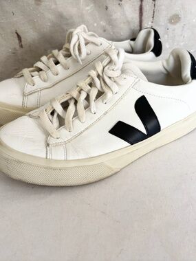 Veja Campo Leather Sneakers